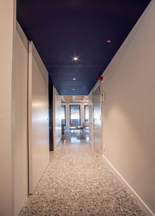 Barcelona Touch Apartments - Rosich L'Hospitalet de Llobregat Esterno foto