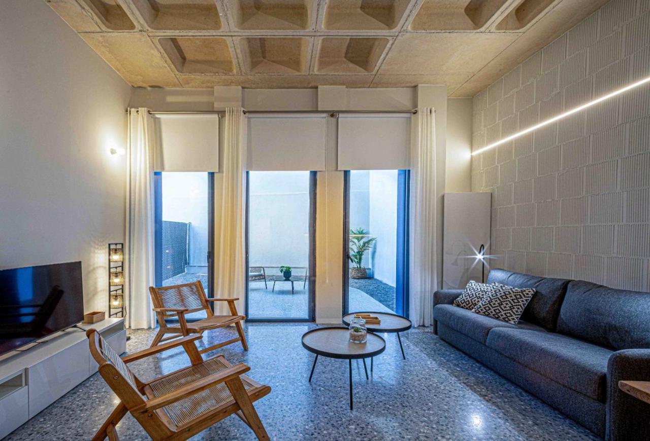Barcelona Touch Apartments - Rosich L'Hospitalet de Llobregat Esterno foto