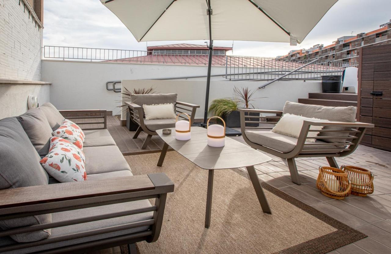 Barcelona Touch Apartments - Rosich L'Hospitalet de Llobregat Esterno foto